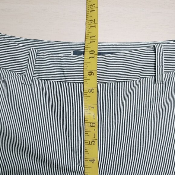 AK ANN KLEIN Navy white stripes high waist coastal casual bermudas - Picture 7 of 10